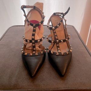 Valentino Rockstud Ankle Strap Pump - Size 38